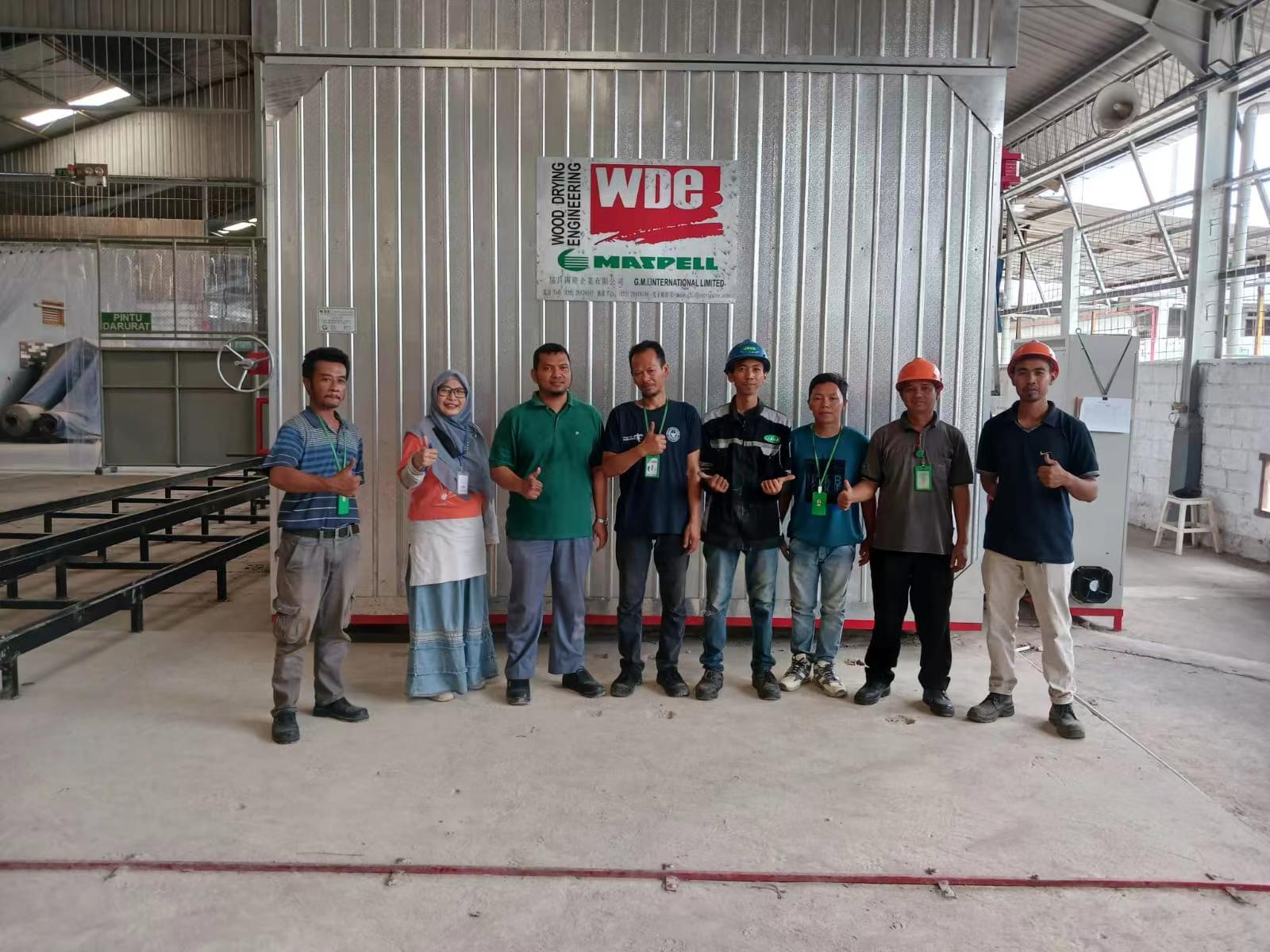 印尼30立方真空干燥碳化窯